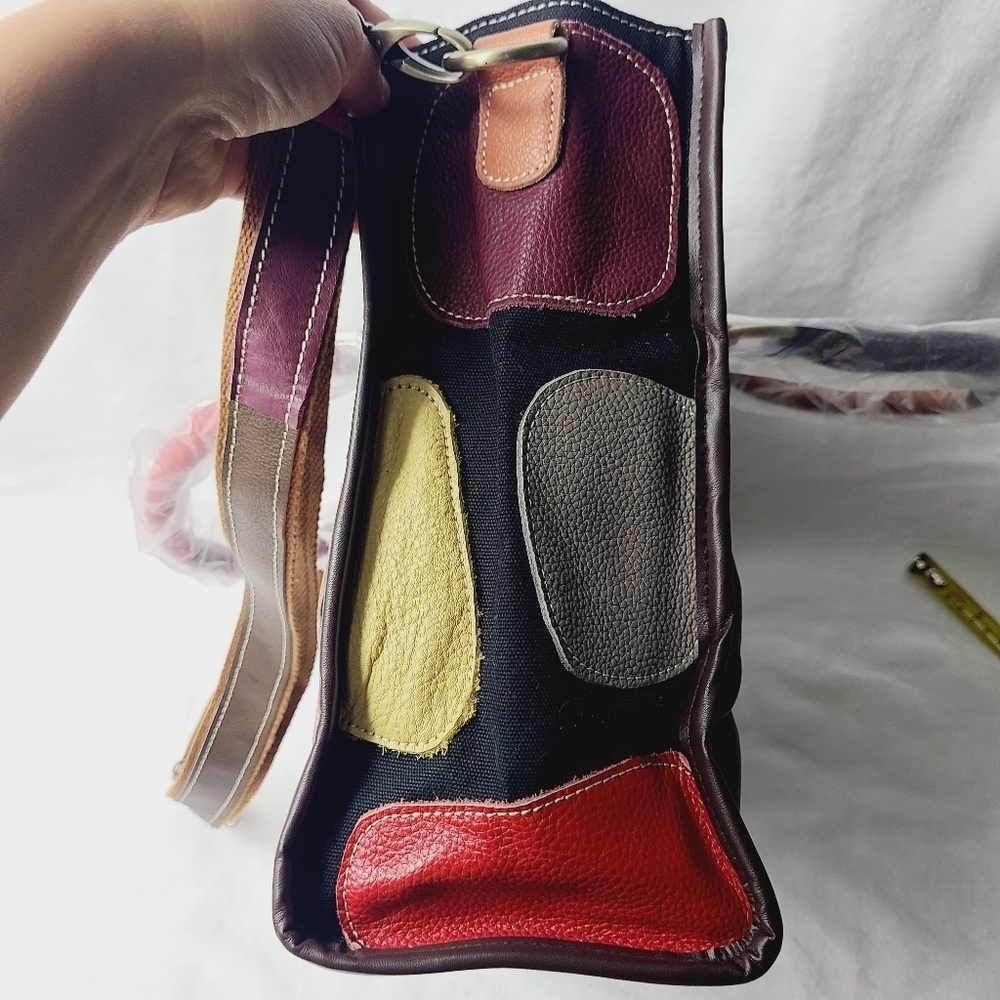 Nwt CAERLIF leather crossbody or hand bag - Picture 3 of 10
